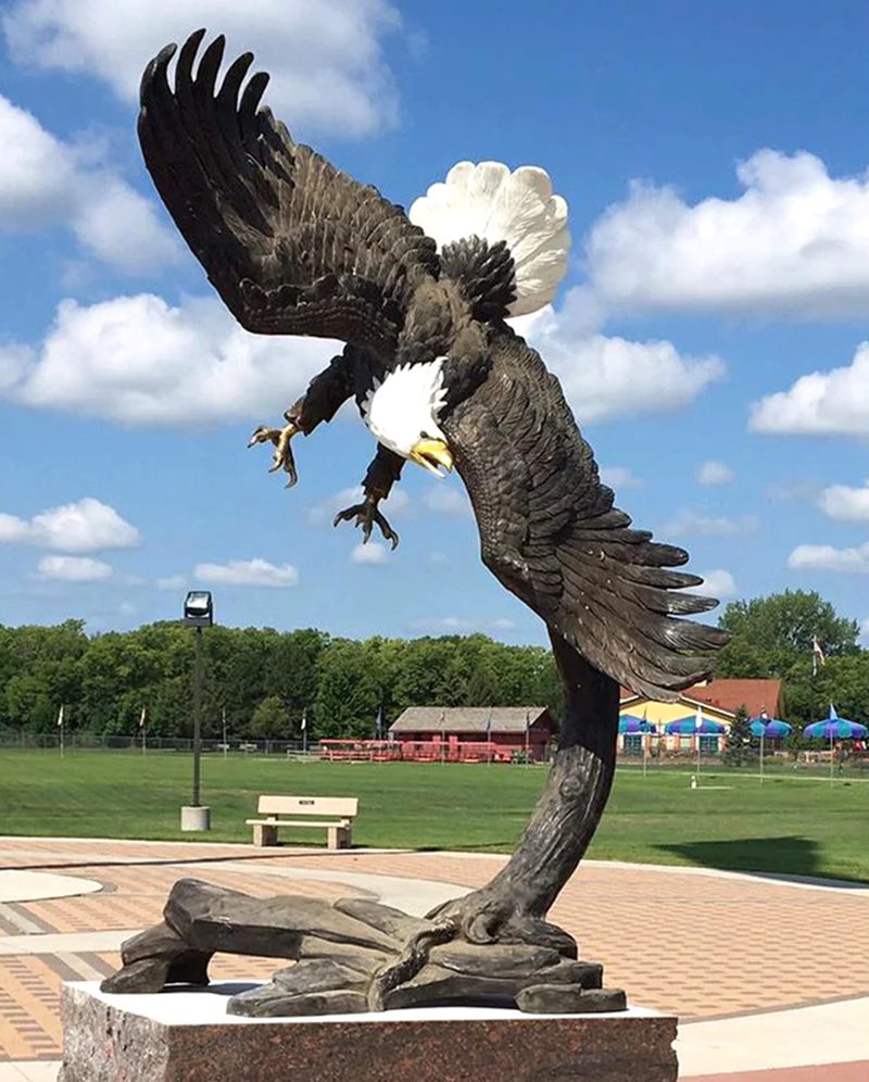 Top 16 Most Popular Bronze Wildlife Sculptures in America - Blog - 20