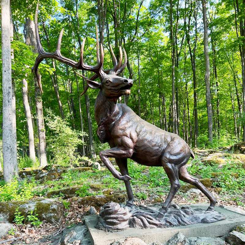 Top 16 Most Popular Bronze Wildlife Sculptures in America - Blog - 3