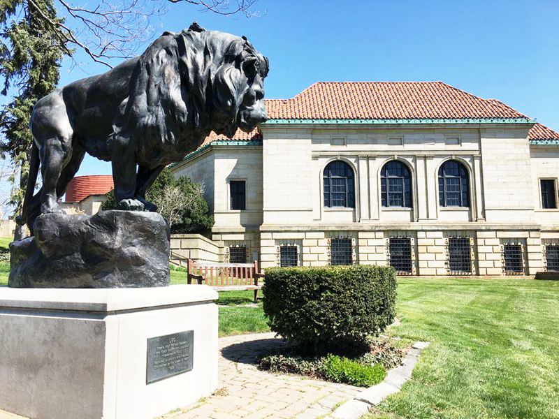 Top 10 Stunning School Mascots Outdoor Lion Statue - Blog - 12