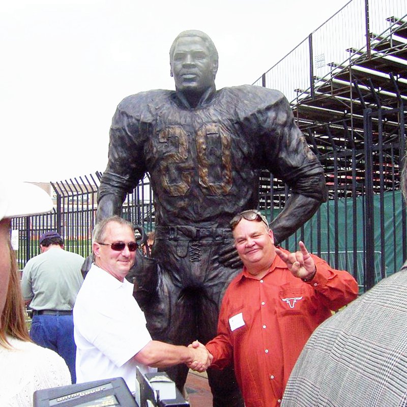 Bronze Earl Campbell Trophy Winner Memorial Statue - Bronze Sports Statues - 1