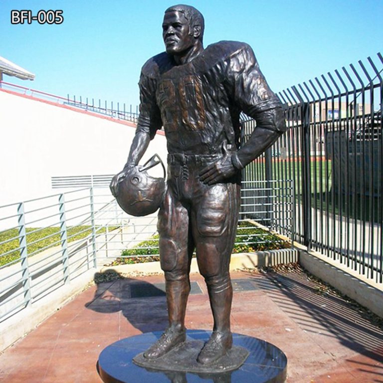 Earl Campbell figure bronze Statue