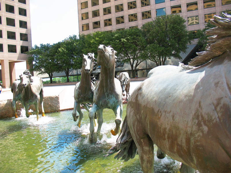 Mustangs Sculpture Texas Horse Fountain