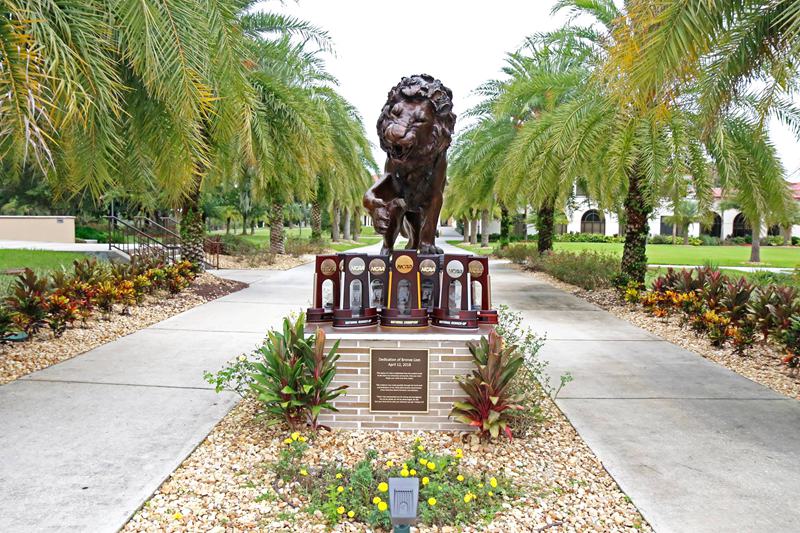 Top 10 Stunning School Mascots Outdoor Lion Statue - Blog - 1