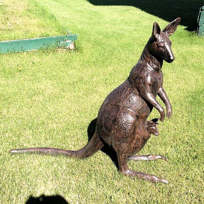 Bronze Kangaroo Male Standing Animal Statue YouFine