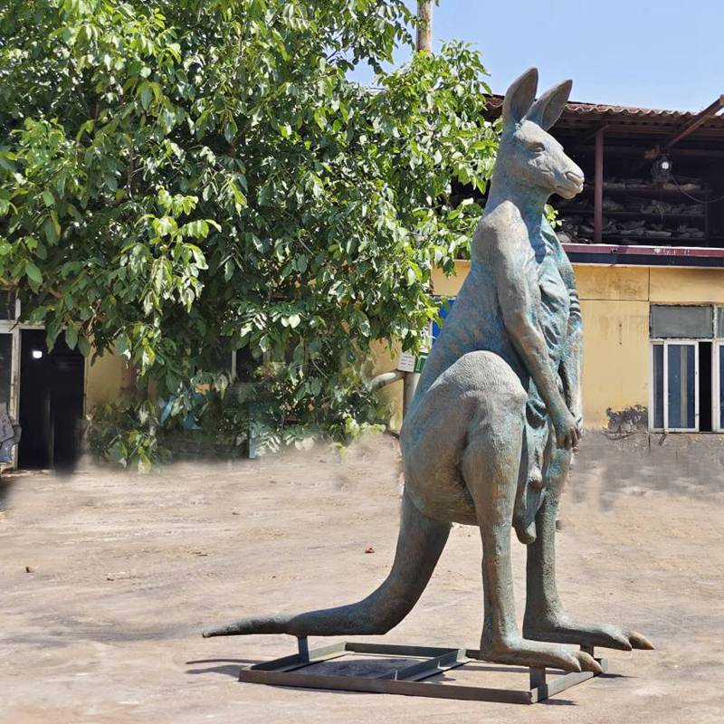 Australian Bronze Kangaroo Male Standing Animal Statue Garden Art - Bronze Wildlife Sculpture - 2
