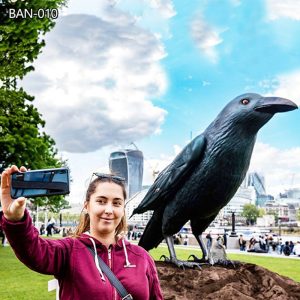 Large Bronze Raven Wildlife Statue Outdoor Decor