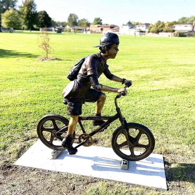 Life Size Bronze Children Statue School Boy Biking Adventures Factory Wholesale - Bronze Children Statues - 4