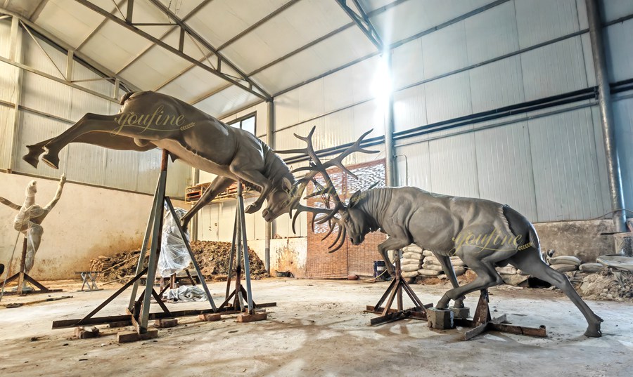 Top 10 Most Famous Animal Sculptors in the World - Blog - 22 large fighting elk statue clay model