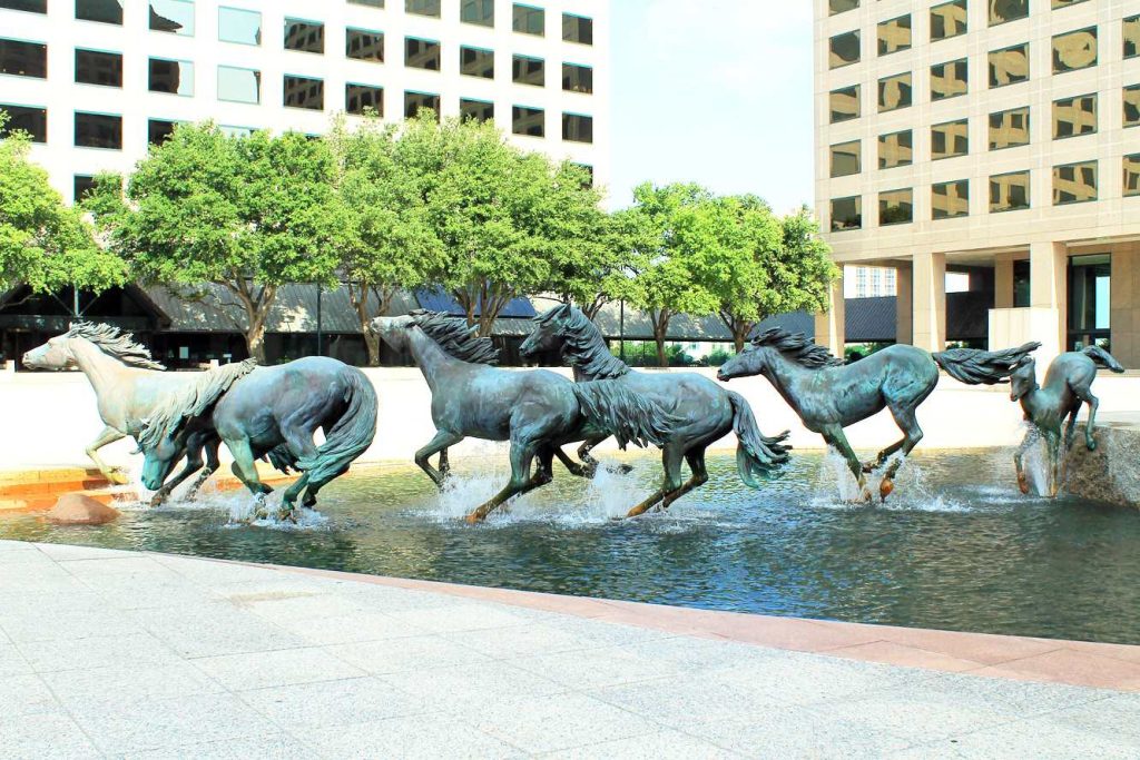 Mustangs of Las Colinas Bronze Running Horse Water Fountain Williams Square Decor - Bronze Animal Fountain - 8