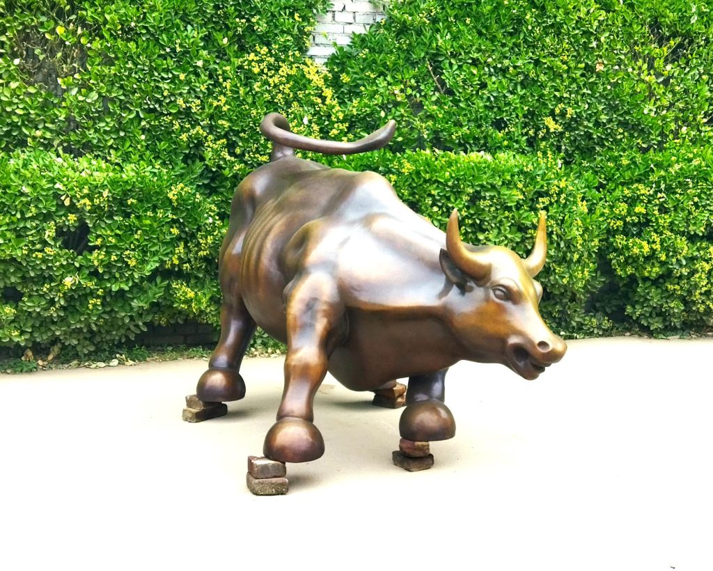 cost of bronze bull statue casting