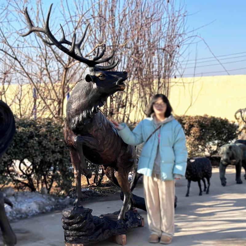 outdoor Bronze elk statue