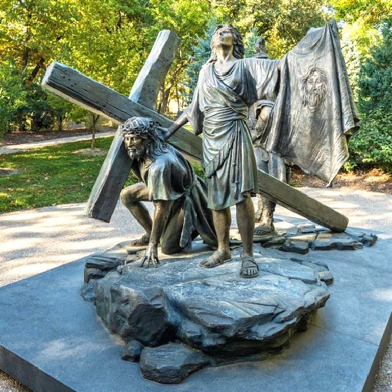 6-2 Veronica Wipes the Face of Jesus sculpture