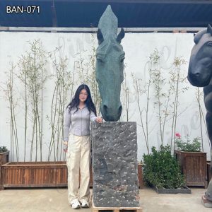 Outdoor Still Water Horse Head Statue Replica for Sale
