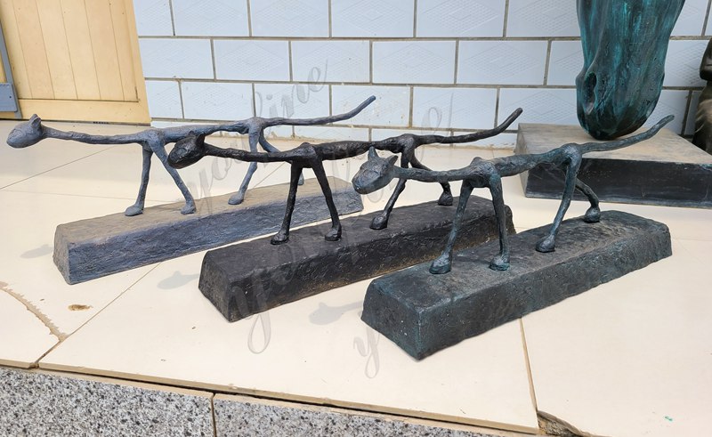 Delightful Foundry Bronze Cat and Bird Sculpture Outdoor Garden Art - Other Animal sculptures - 10