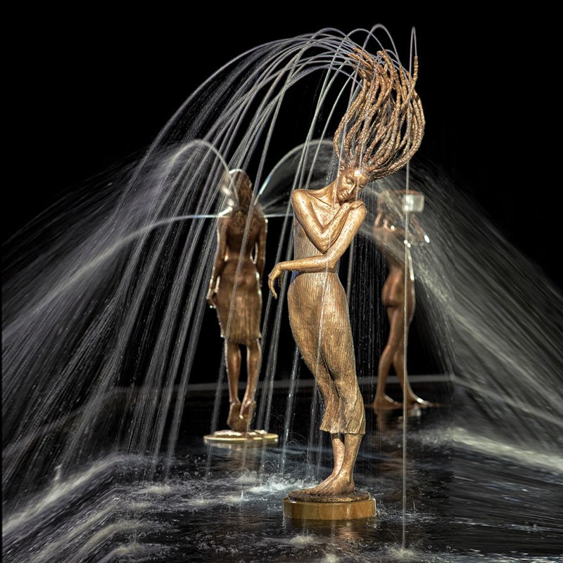 Małgorzata Chodakowska Bronze Statue Female Fountains - Blog - 8