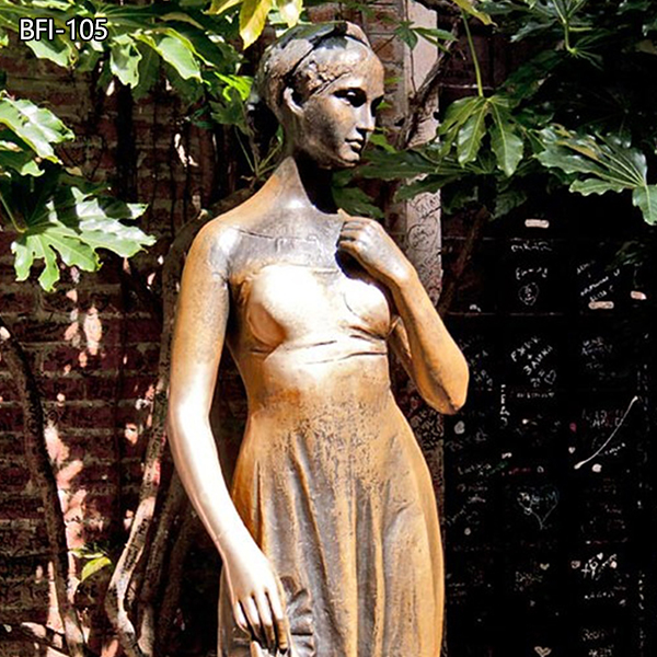 Verona Italy Juliet Sculpture