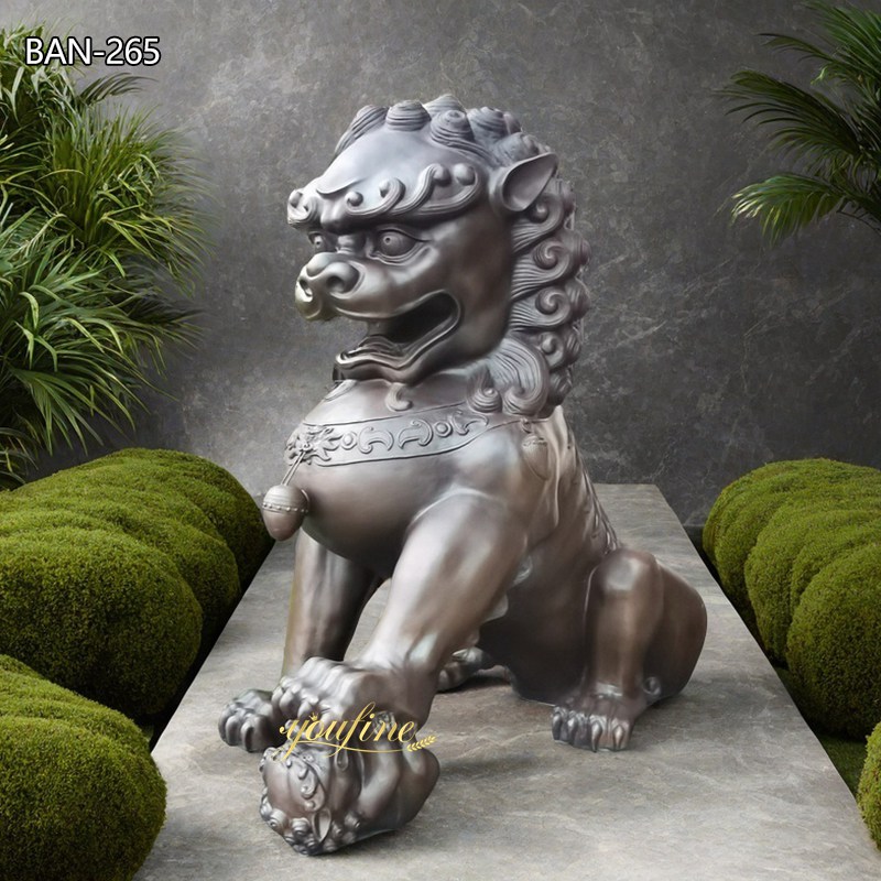 Chinese guardian lions