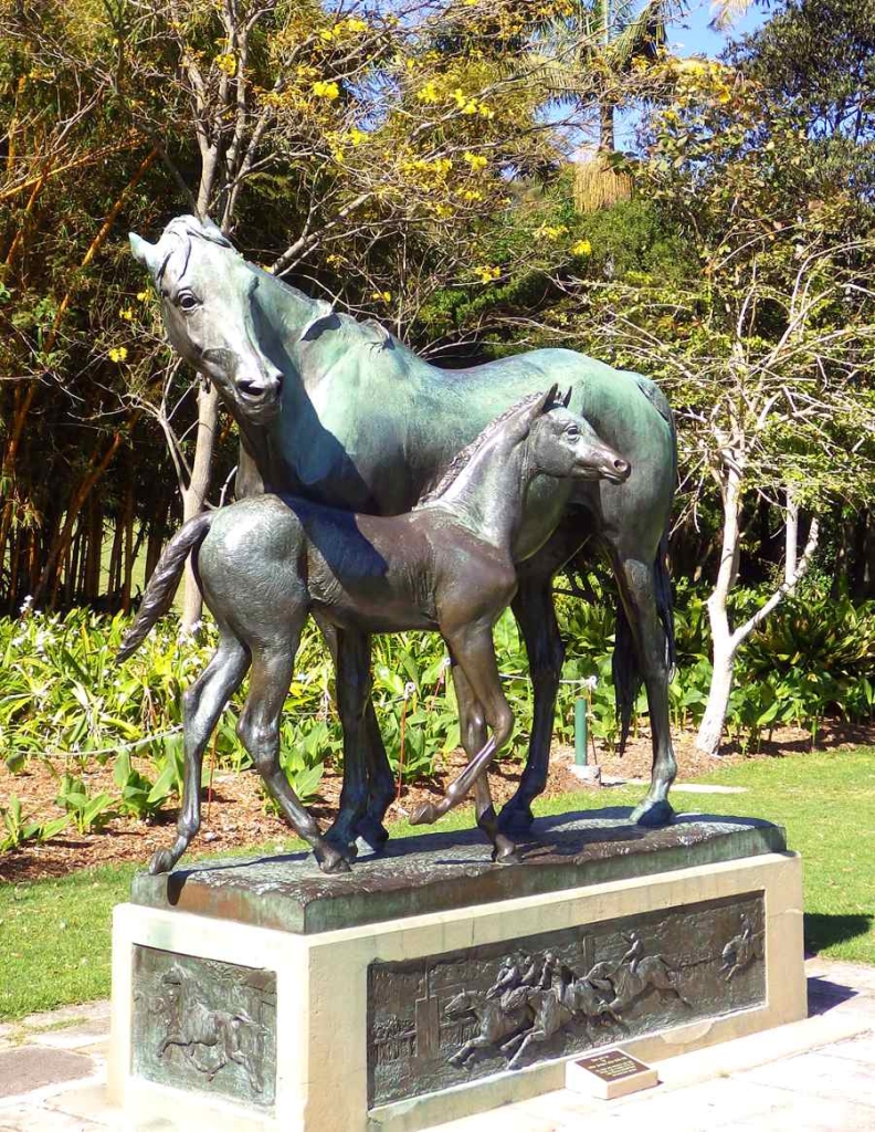 Bronze Life Size Mare and Foal Lawn BAN-380 - Bronze Horse Statues - 1