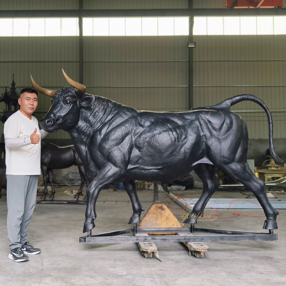 Lifelike Ox statue with our qc manager