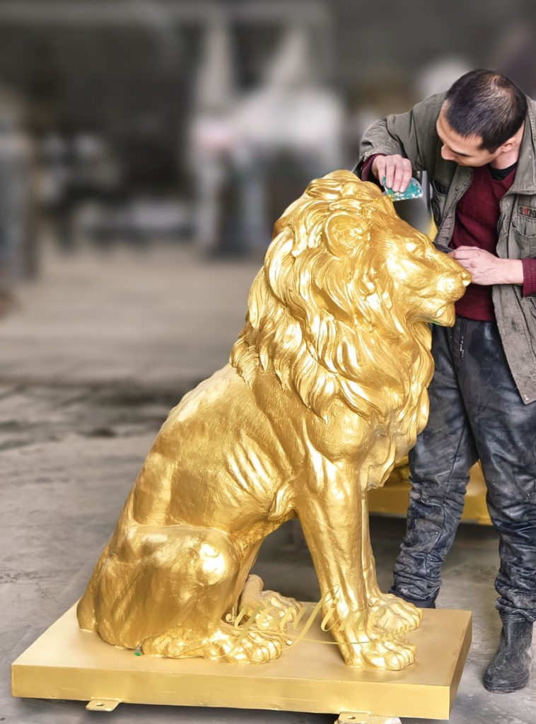 bronze golden Lions statue