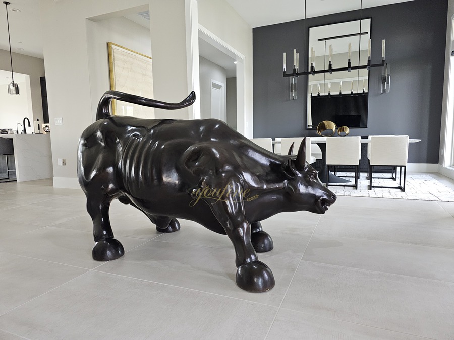 wall street Bull Sculpture feedback in customer home