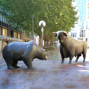Bronze Wall Street Bull and Bear Statue BAN-506