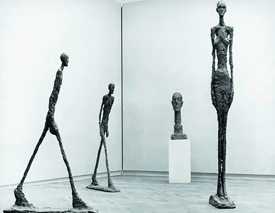 Alberto Giacometti statue