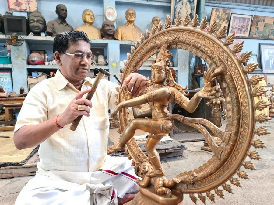 Swamimalai Bronze Icons foundry
