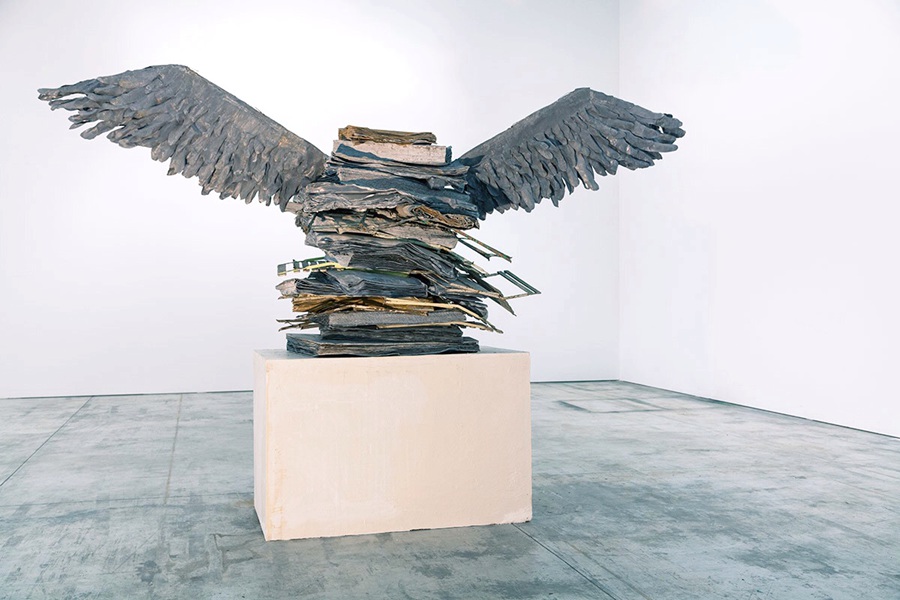 anselm kiefer statue