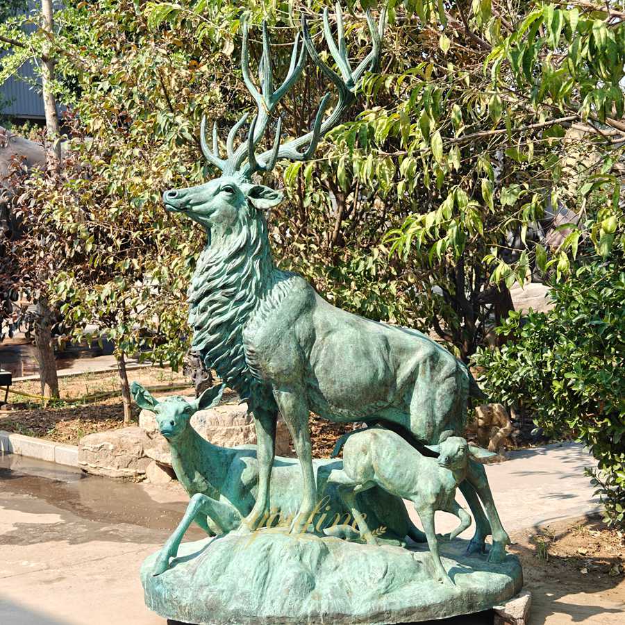 bronze Deer family Sculpture art