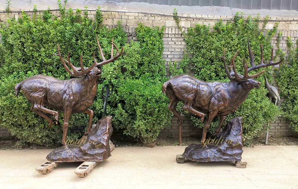 How to Choose a Reliable Bronze Deer Statue Supplier? - Blog - 21 Two leaping white-tailed deer