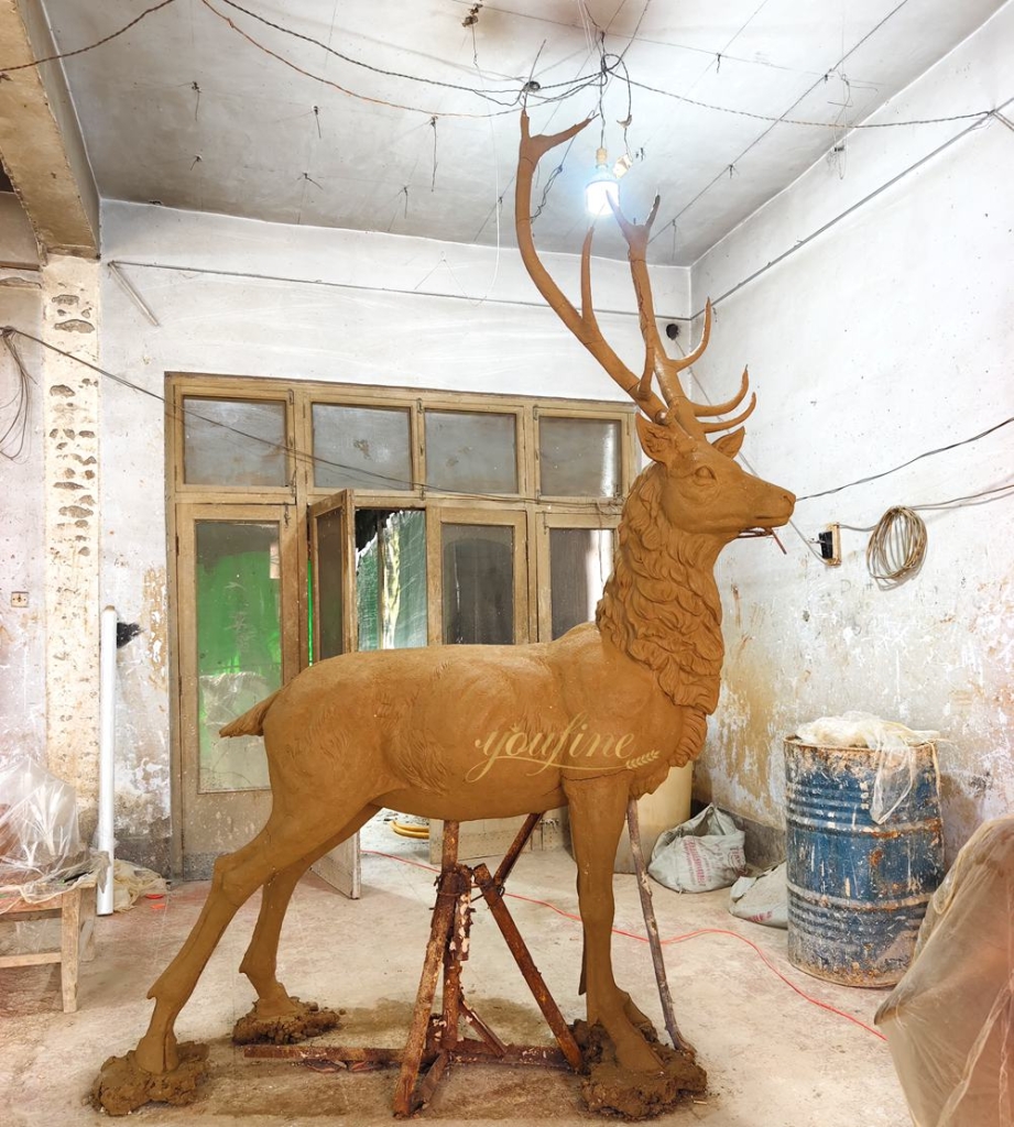 How to Choose the Right Deer Statue for Outdoor Decoration - Blog - 8 large standing deer statue clay model