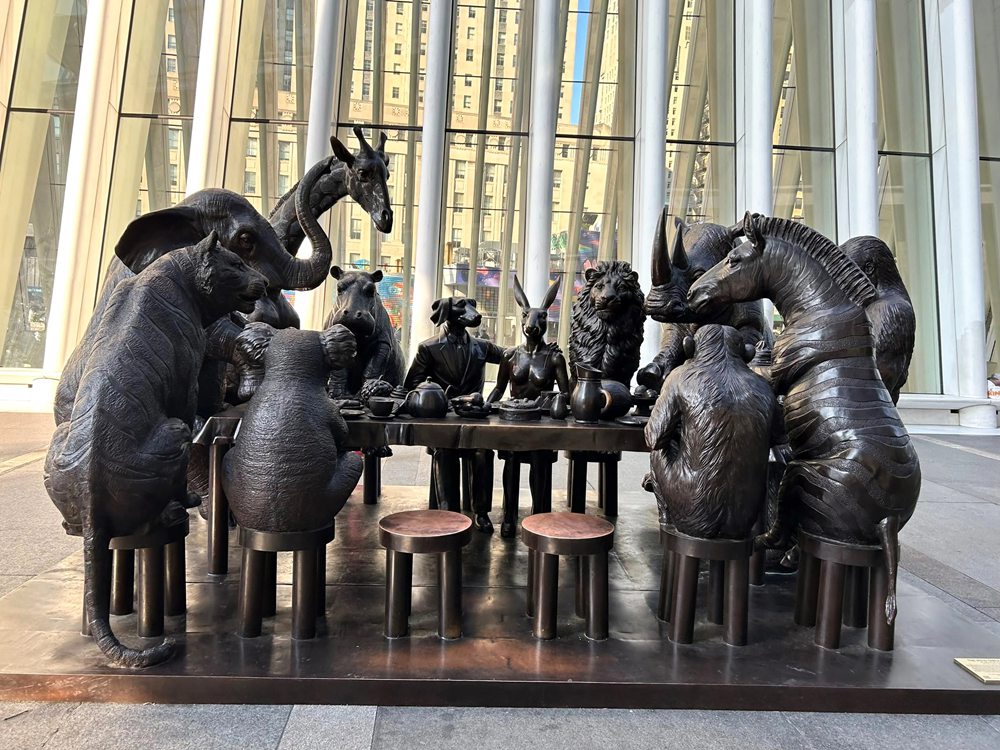 Top 10 Most Famous Animal Sculptors in the World - Blog - 7 Gillie and Marc bronze animal sculpture