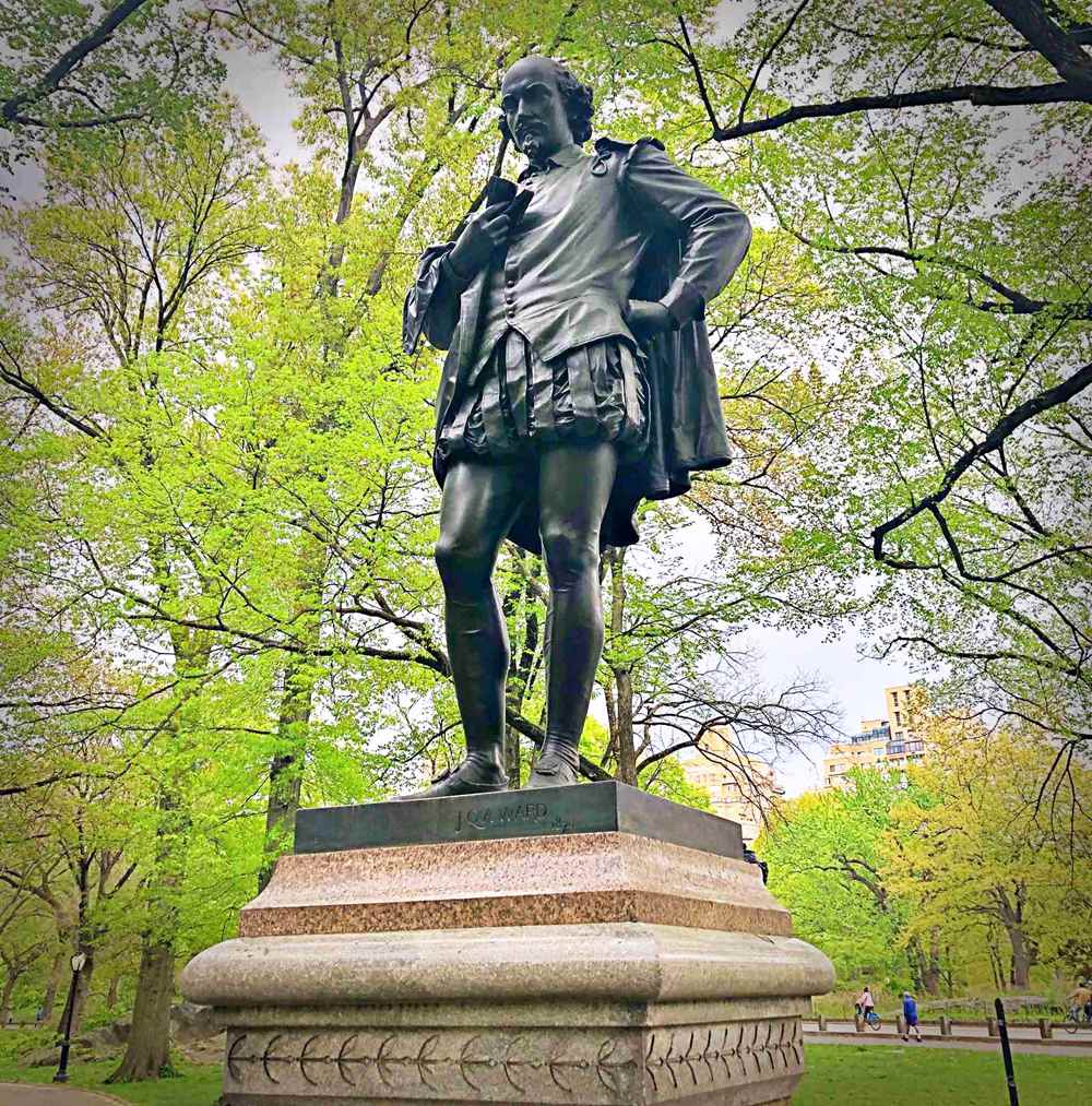 Top 10 Most Popular Bronze Sculptures in Central Park - Blog - 25 famous Shakespeare Statue