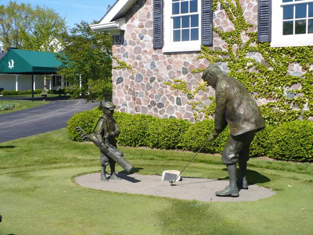 lifesize bronze golfer statue