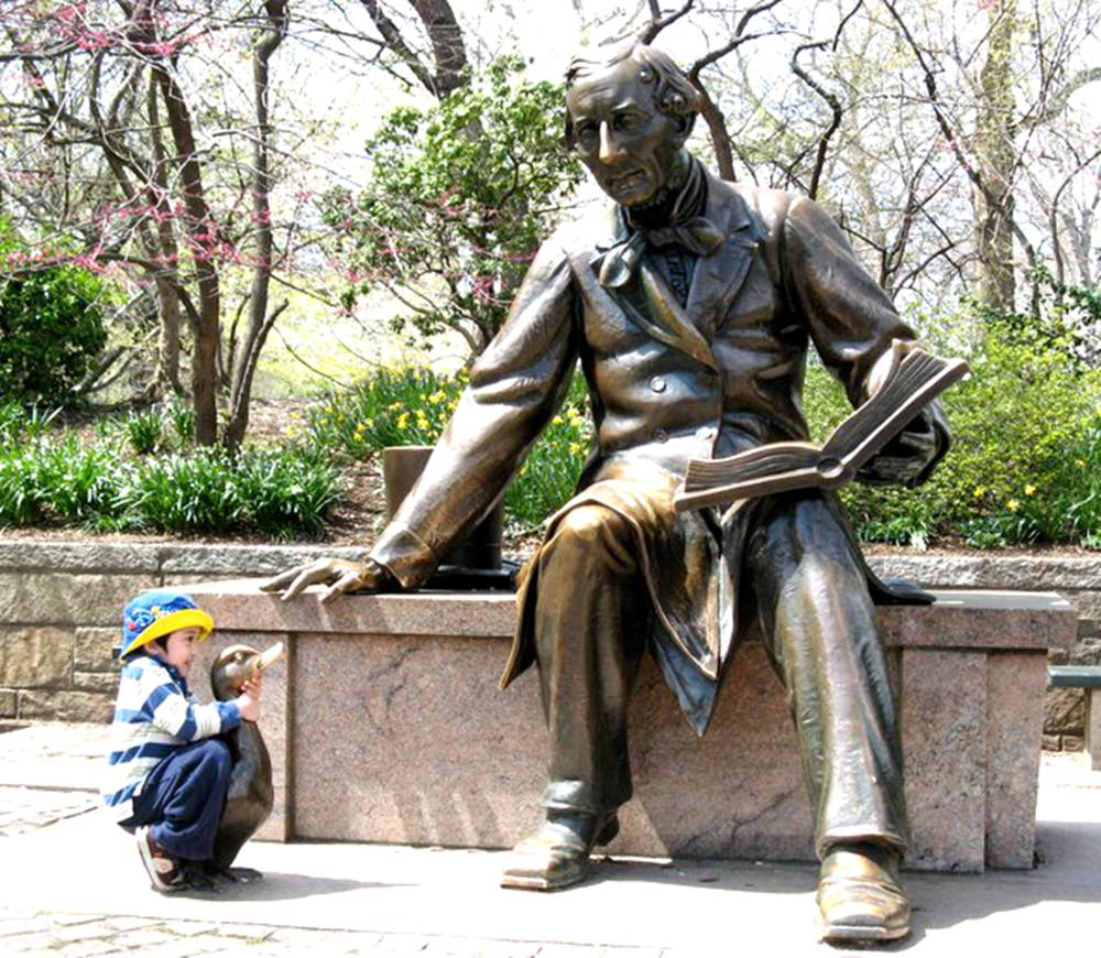 Top 10 Most Popular Bronze Sculptures in Central Park - Blog - 14 bronze Hans Christian Andersen statue