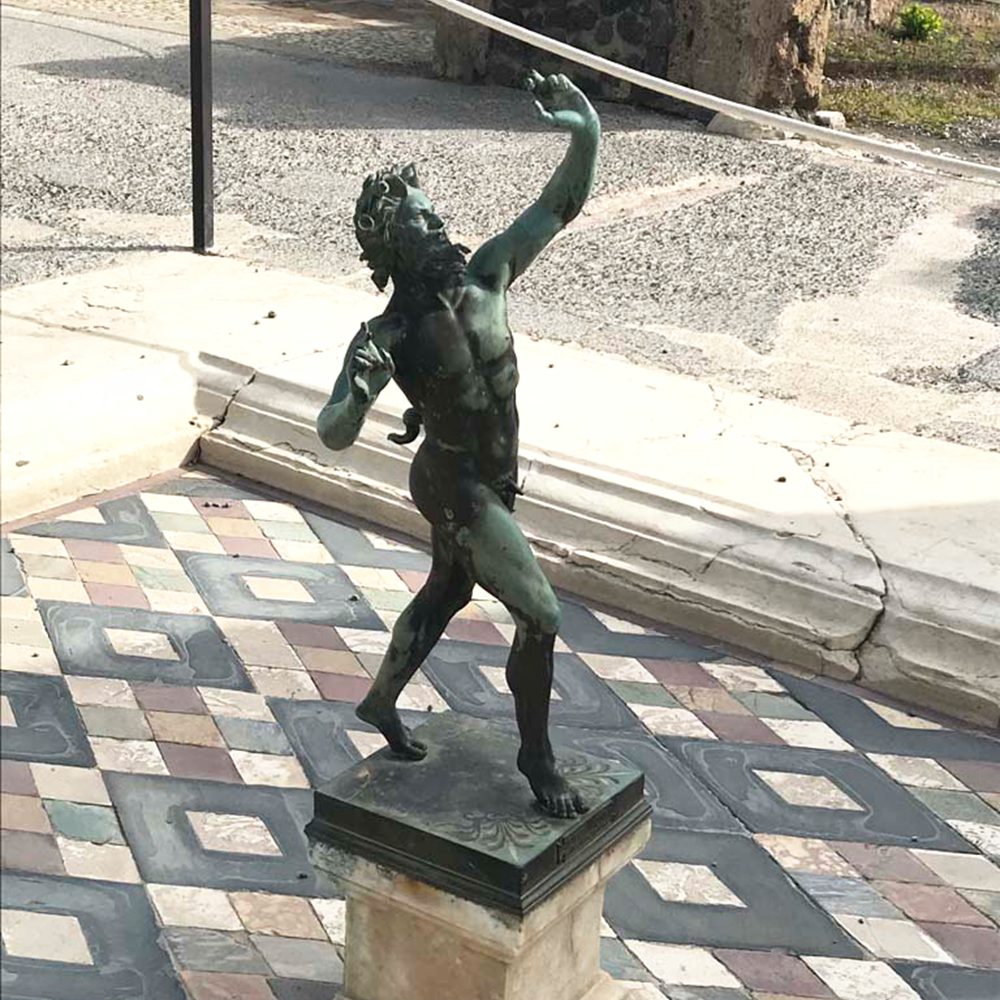 What is the Best Metal for Sculptures? — Professional Guide to Sculpture Materials - Blog - 2 Dancing Faun famous statue