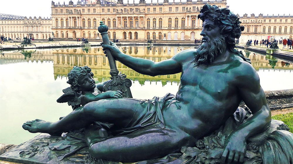 How Long Do Bronze Statues Last? A Foundry Expert's Honest Answer - Blog - 18 Long history Versailles Neptune Statue
