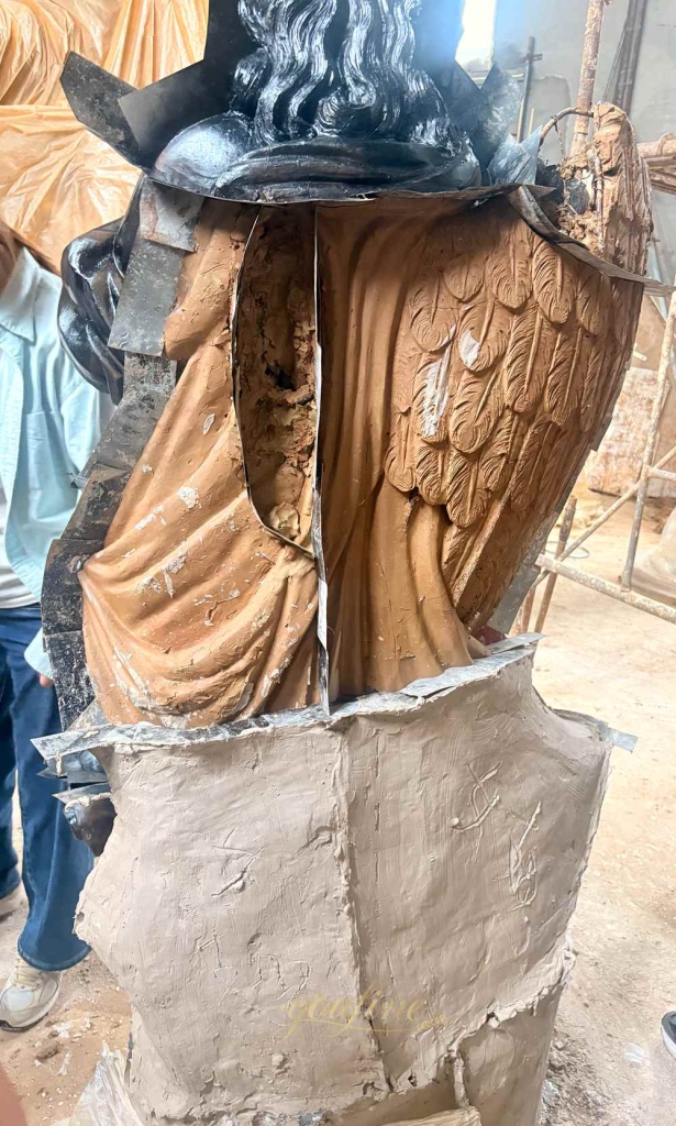 How Are Bronze Statues Made? - Blog - 9 angle statue Silicone Mold making process