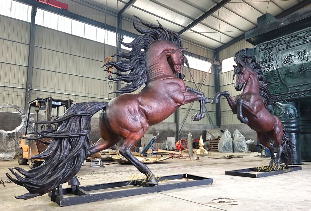 How Are Bronze Statues Made? - Blog - 20 bronze Horse statue with Upturned Hooves