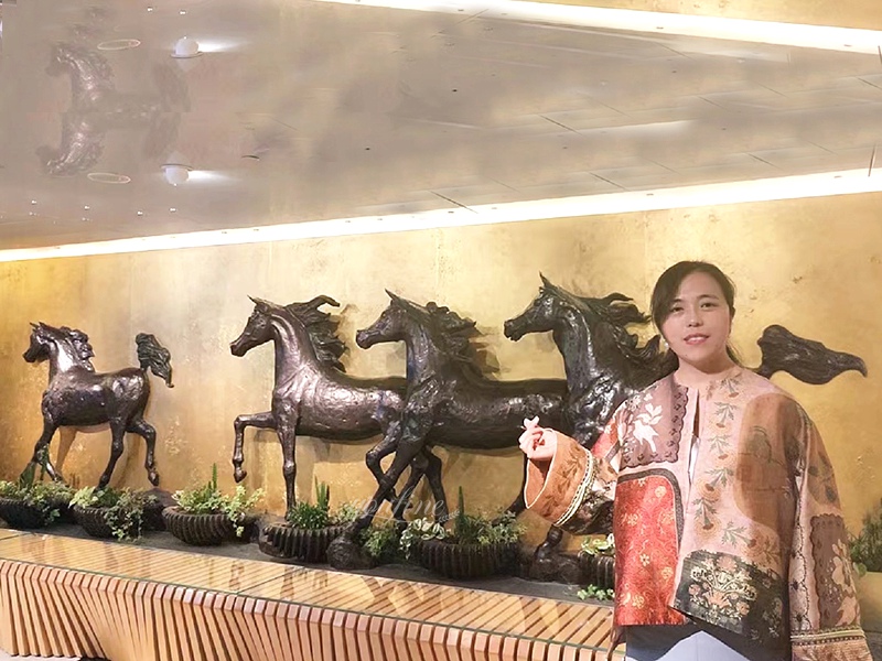 Life-size bronze horse sculpture for a private estate in Germany