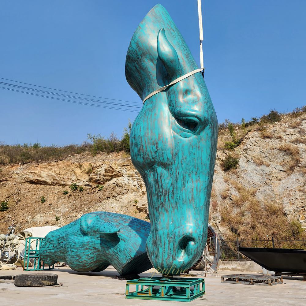 Stainless steel Still Water Horse Head Sculpture in our factory