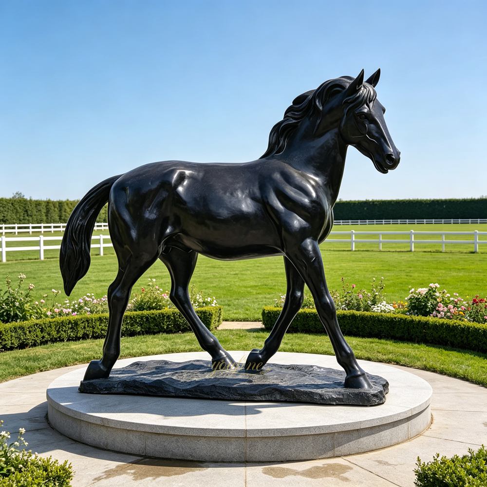 Standing Black Horse Statue for Stud Farm