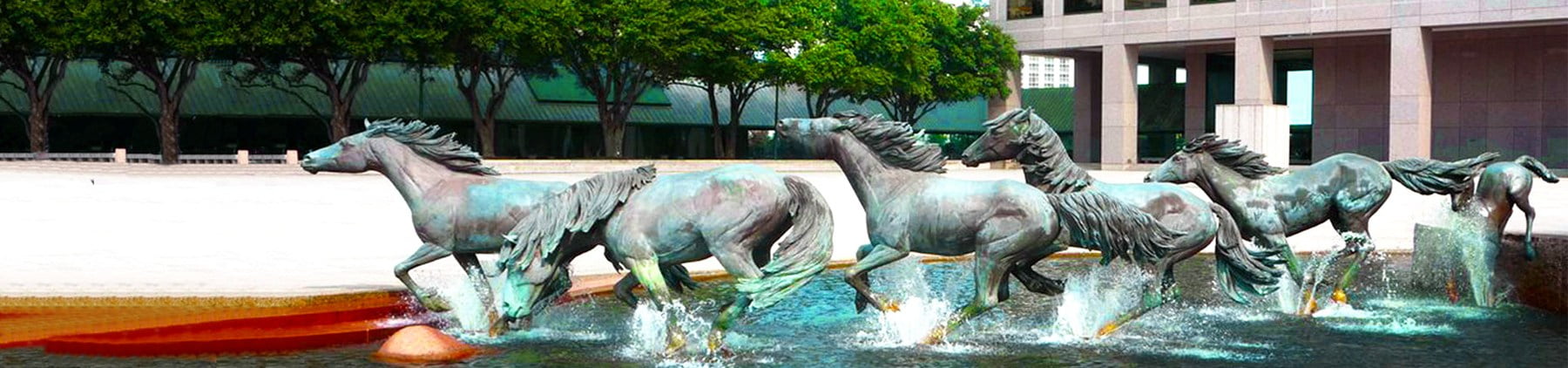 YouFine Bronze Foundry Sculptural Fountain of Galloping Horses.