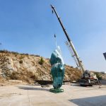 bronze Still Water Horse Head Sculpture Lifting Delivery