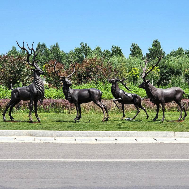 Wildlife large family bronze Stag Statues for Garden