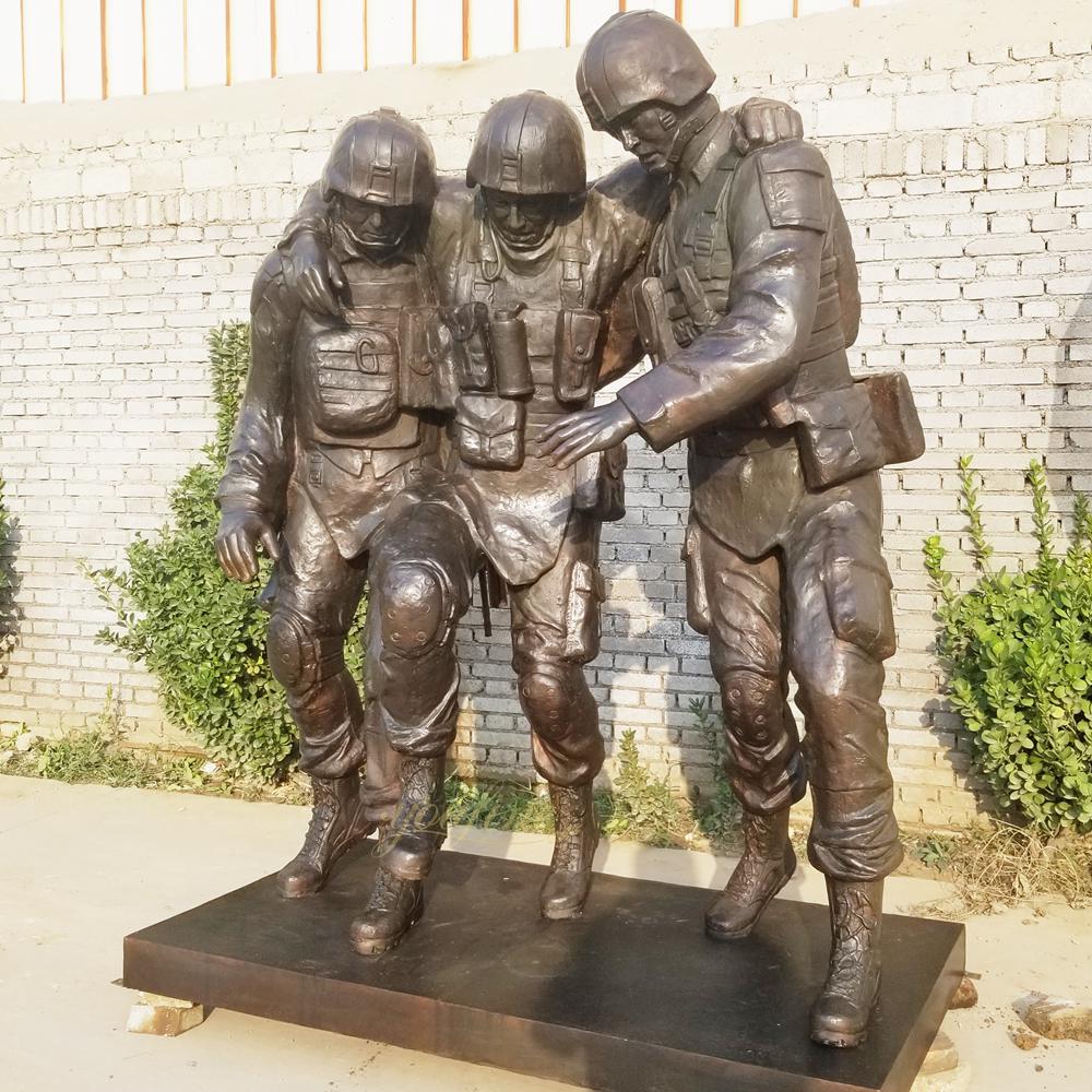 Military sculpture detail image 3