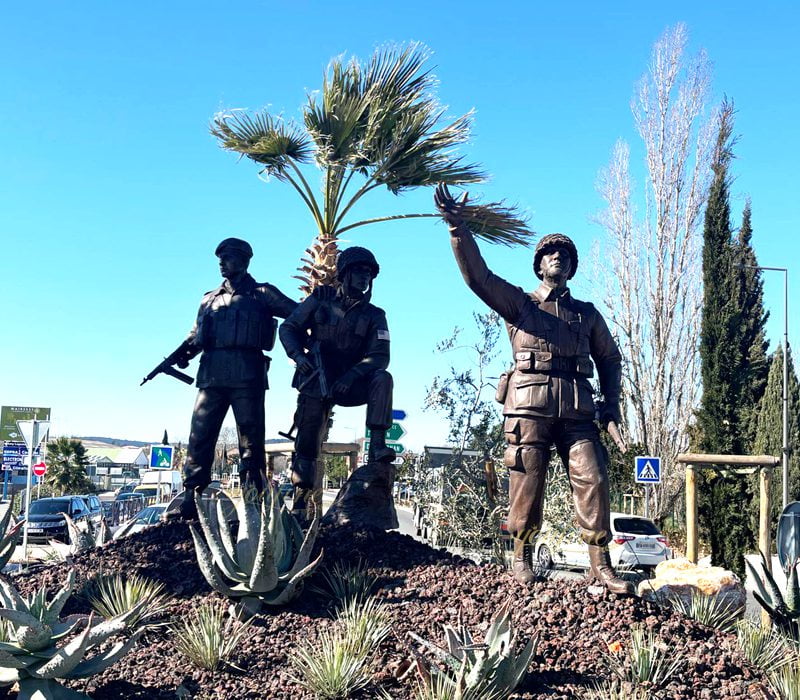 Custom bronze veteran portrait statue