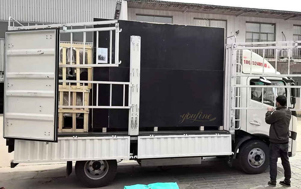 Secure bronze sculpture packaging for international shipping