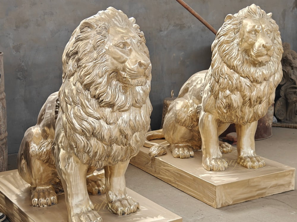 Bronze lion statue casting process